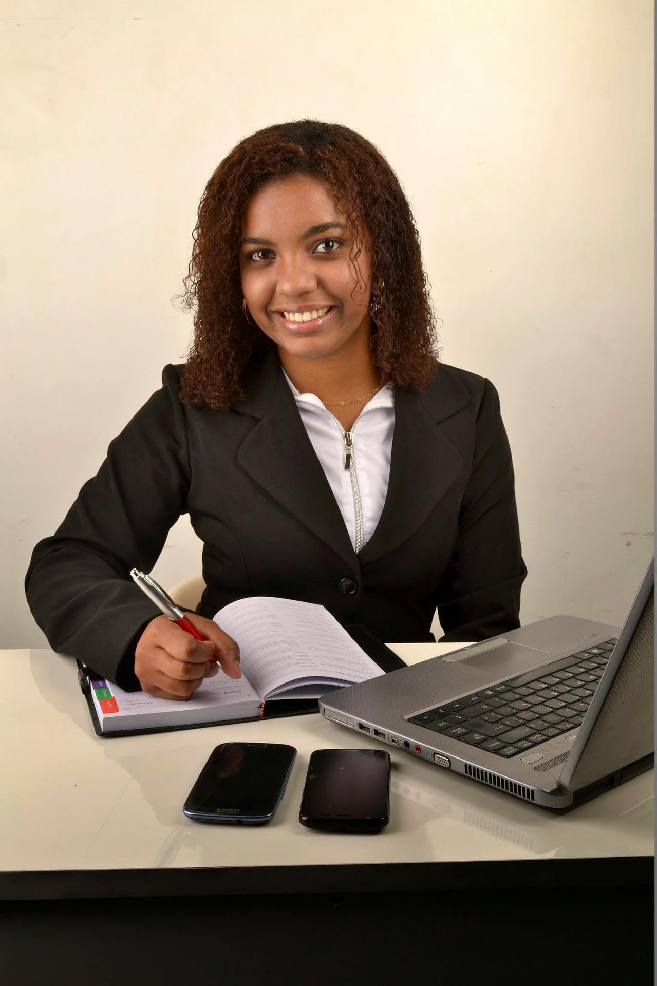 What Are Signs of Emotional Intelligence?